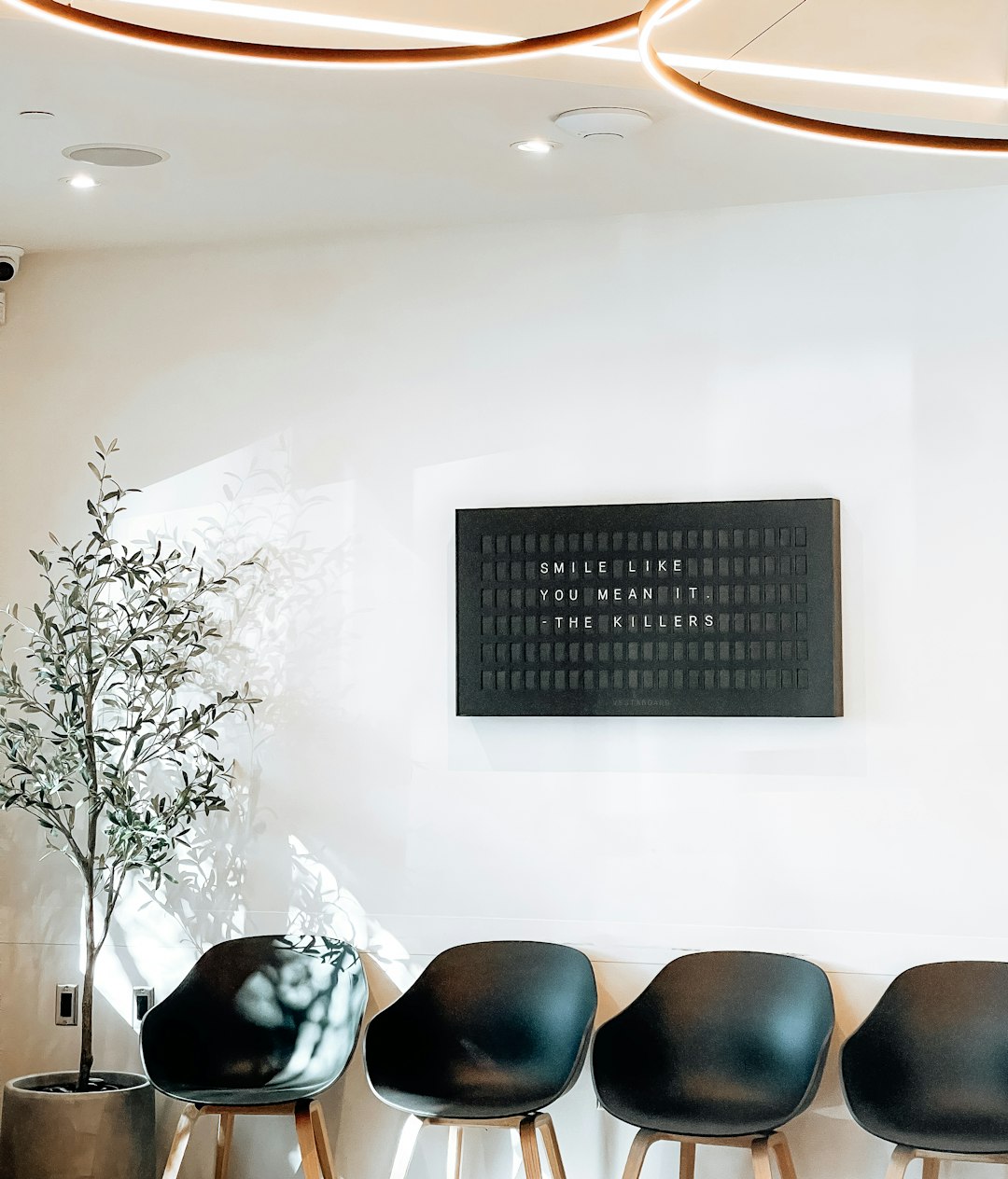 Стоматологический кабинет с современным оборудованием